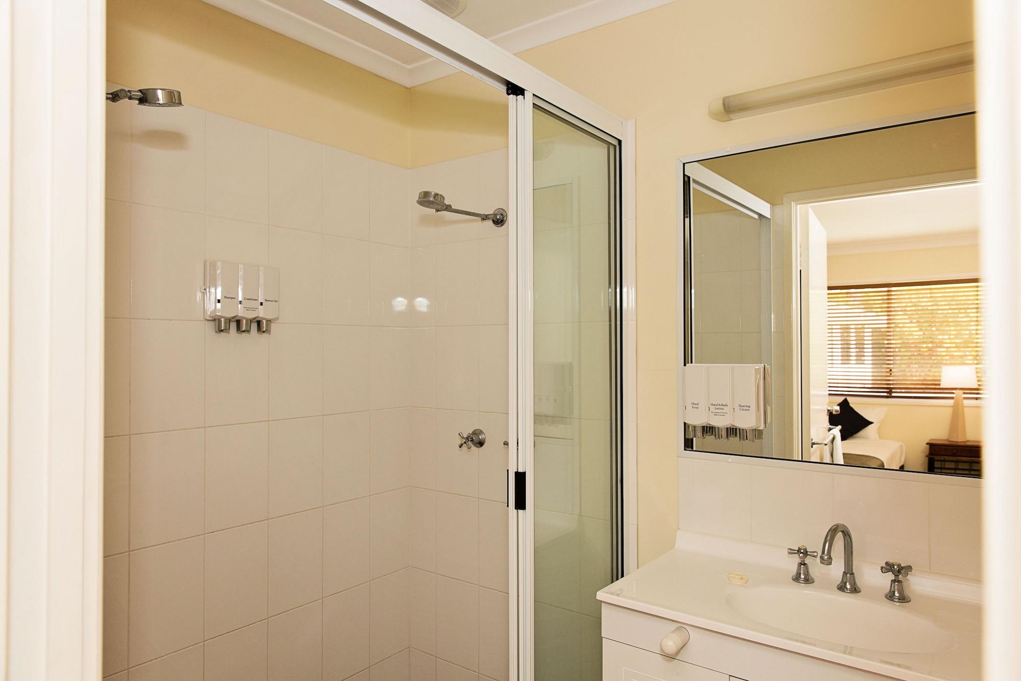 White Lace Motor Inn Mackay Luaran gambar