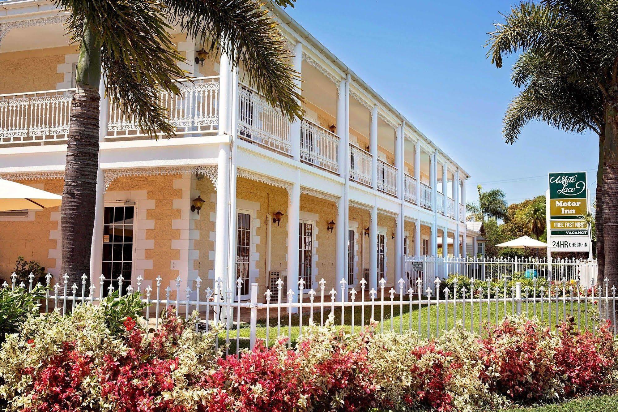 White Lace Motor Inn Mackay Luaran gambar